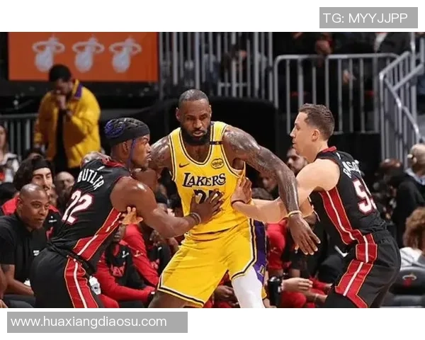 湖人对阵热火精彩直播全程回顾与赛后分析