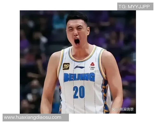 翟晓川：从篮球场上的拼搏者到生活中的多面手，展现无限可能与激情