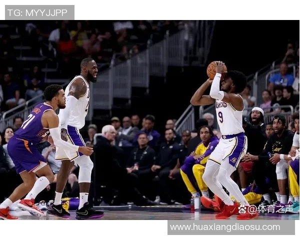 黄蜂与湖人精彩对决回顾录像分析与精彩瞬间重温